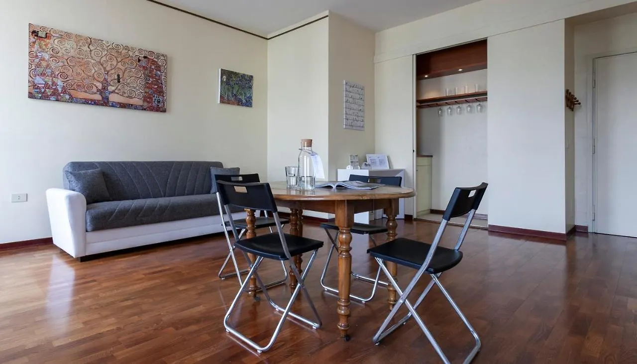 Italianway-Santo Stefano 5 Apartman Milánó